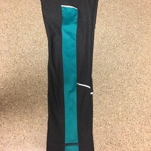 Z by Zella Cropped leggings. XS